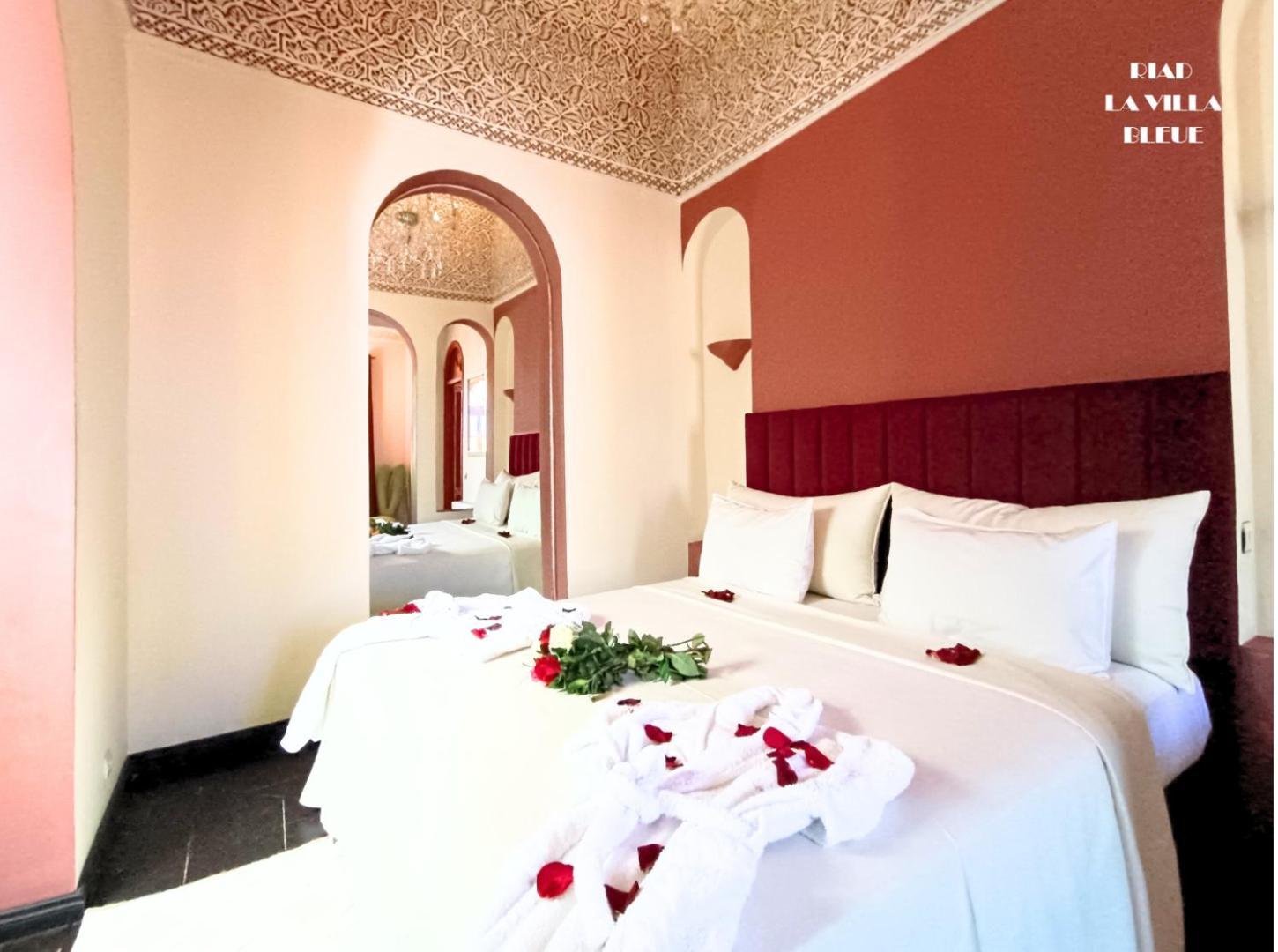 Riad La Villa Bleue & Spa Marrakesh Bagian luar foto